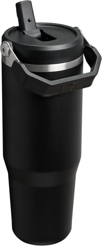 Close-up of the Stanley IceFlow 2.0 flip straw lid with integrated carry handle